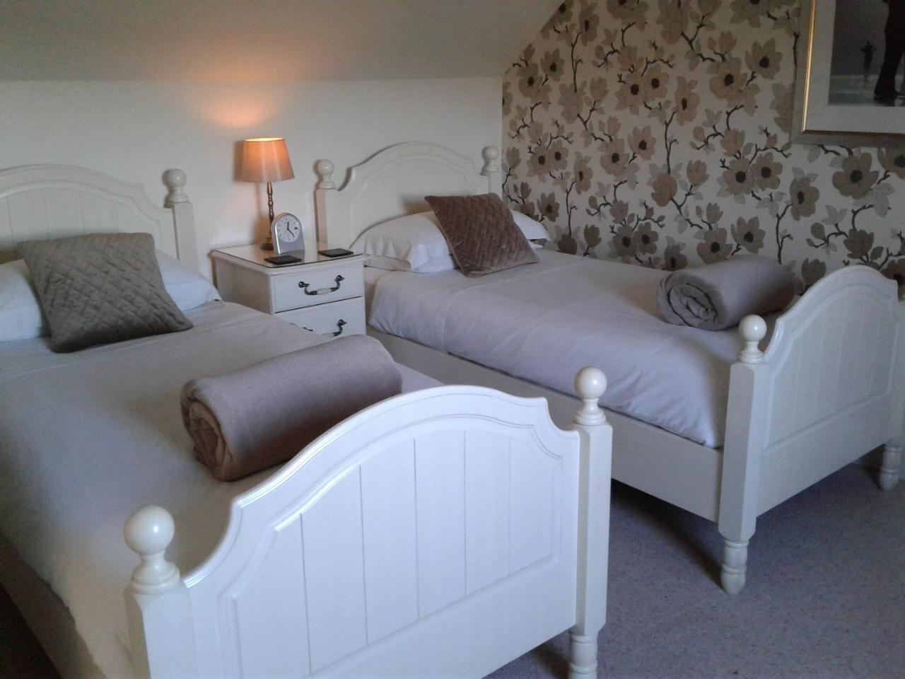 Eastdale Bed And Breakfast North Ferriby Bagian luar foto